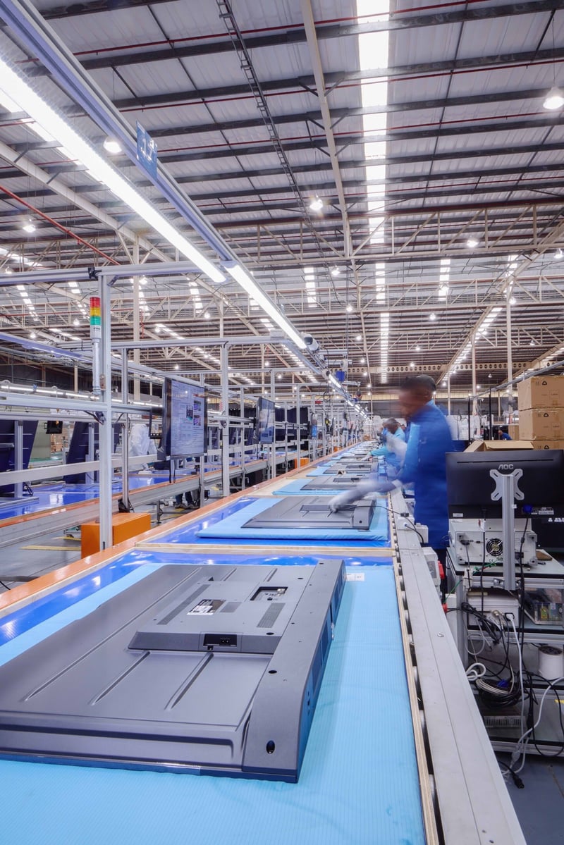 Roll out of KZN manufactured QVWi electronic products begins as Skyworth Group plans to triple staff by the end of 2024