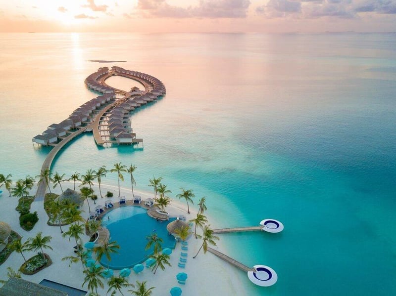 Summer Luxury for Less - Exclusive Pre-Christmas Island Escapes with Travel Evolution