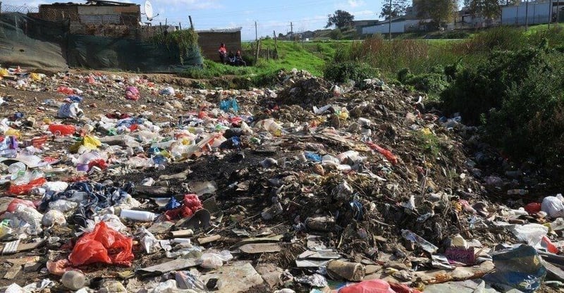 Theewaterskloof Faces Crisis As Years Of Mismanagement Lead To Sewage, Garbage And Dirty Water Issues