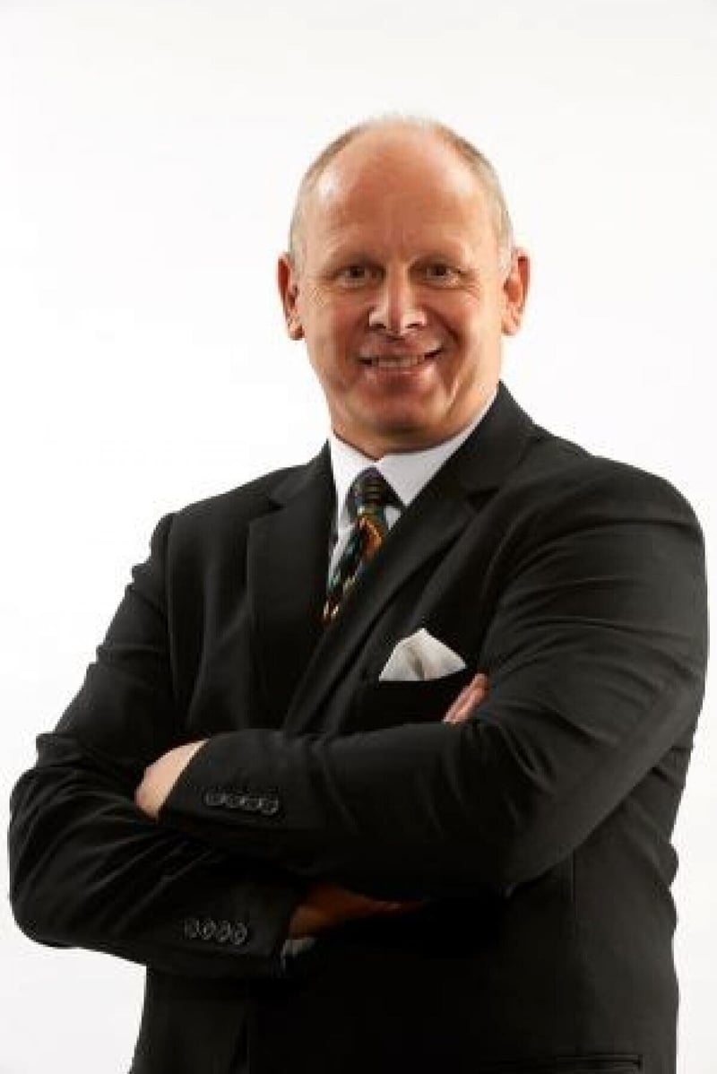 Tony Dovale, The Revolutionary Workplace High Performance Developer and Speaker Creates Your #FutureFit Bullet-Proof, GO Mindsets.