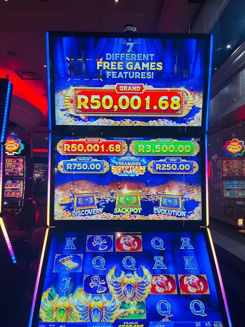 Double Jackpot Delight at Graceland Casino
