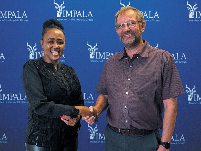 North West principal wins National Teaching Award for Excellence in Primary School Leadership in South Africa