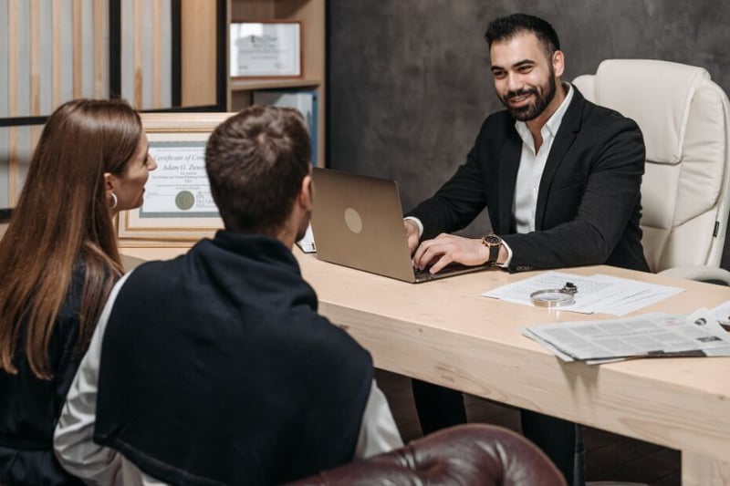 How Patent Lawyers Help Protect New Ideas