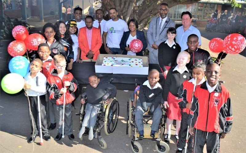 Davenport Square make their Mandela Day minutes, count!