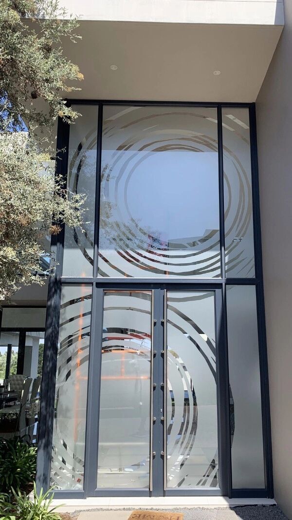 Window Art Elevates Business Spaces with Custom Vinyl Frosting Solutions