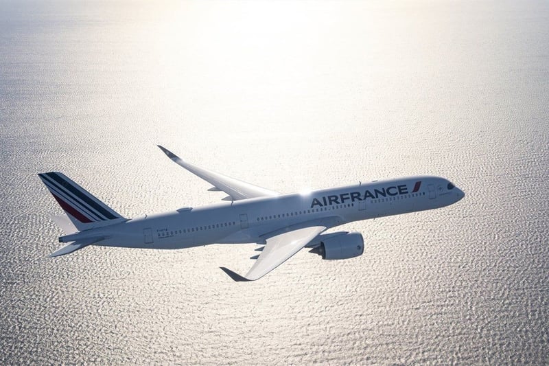 Air France resumes Cape Town–Paris seasonal service, increasing to five weekly flights from 1 November