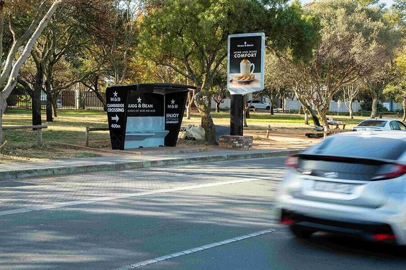 From Local to Hyperlocal – Street-Level Media Brightens Up Urban Landscapes