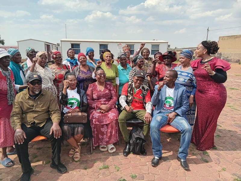 Afrika Mayibuye Representatives visit Evangelist Revival Ministries in Zone 11