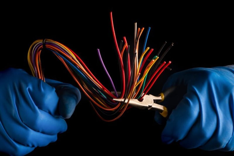 When to Call an Electrician