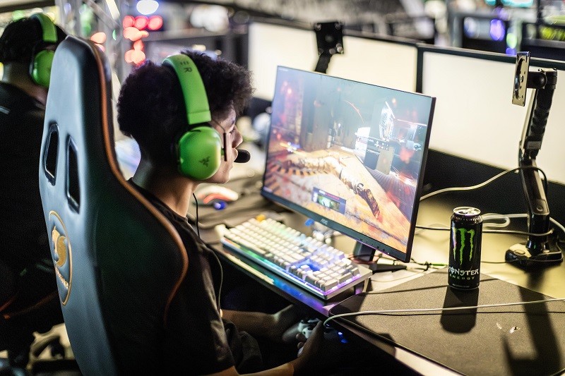 Monster Brings the Heat - Free cans. Racing rigs. MMA strikes. Call of Duty finals. Pure adrenaline.