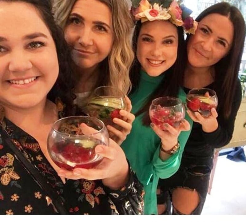 Connect with your besties this Women's Day