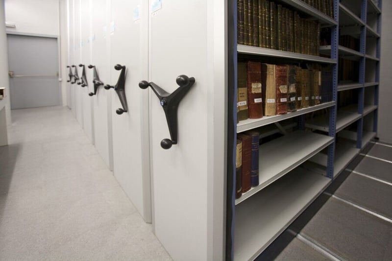 APC Storage Solutions SA shortens turnaround times for Movibloc® mobile shelving