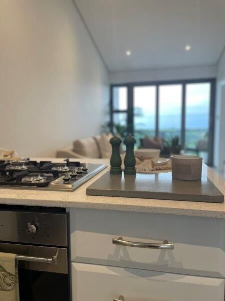 9 Benefits of Apartment Living for Single Retirees