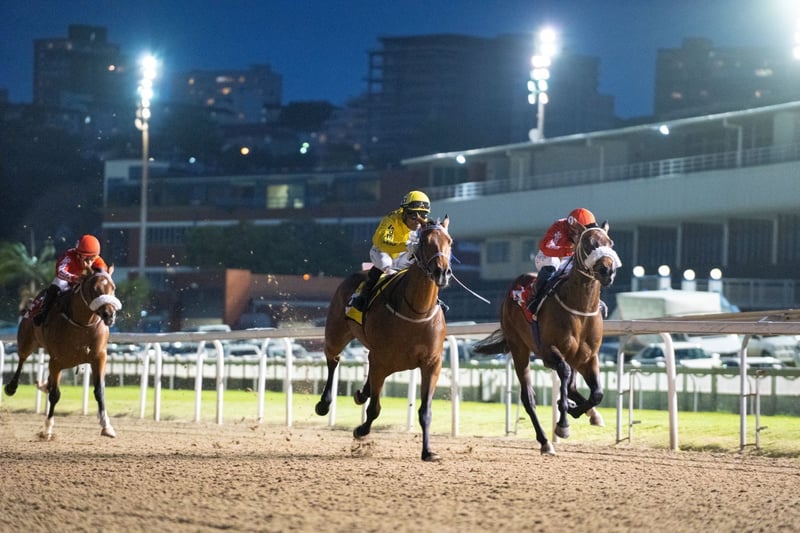 GTH connections saddle up for debut team racing live series