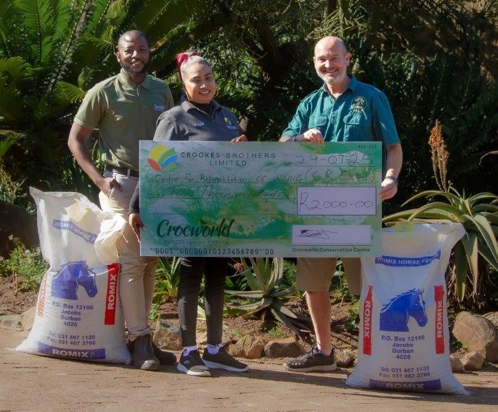 Crocworld Conservation Centre Hands Over Donation to CROW in Support of Wildlife Rehabilitation